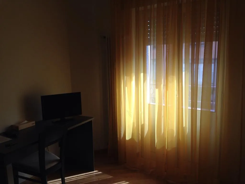 De La Tour Hotel Tirano Italy