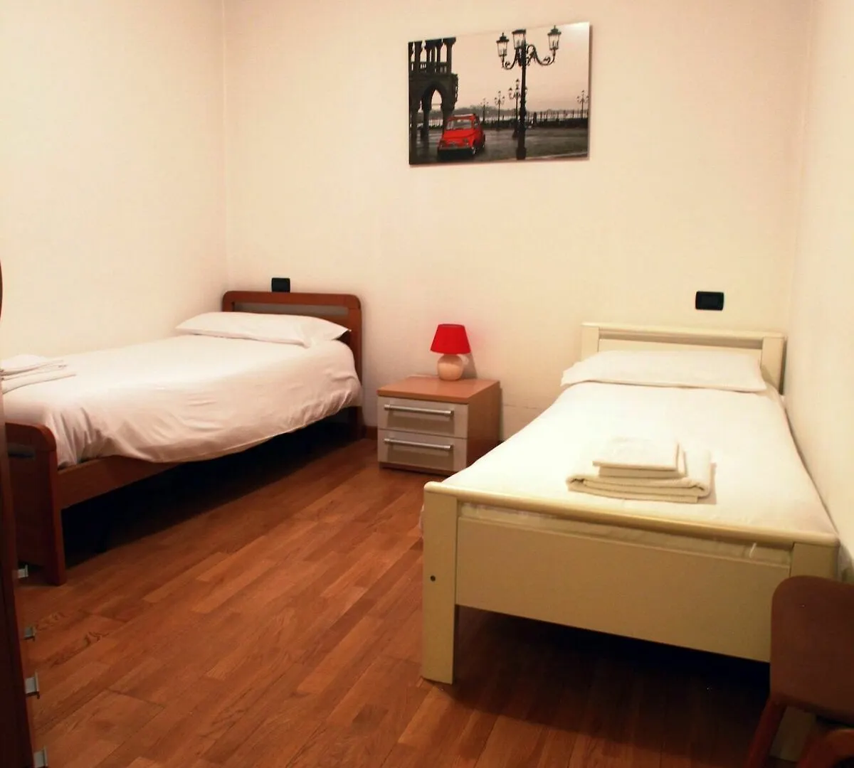De La Tour Hotel Tirano